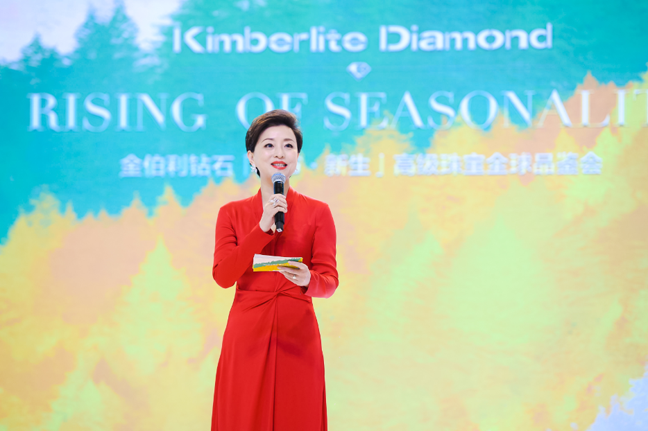 Ʒ����α���������Ůʿ